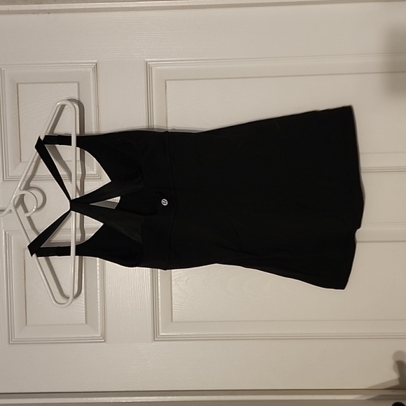 Lululemon Black Tank, Satin Straps, Shelf Bra, Size 6 - Picture 2 of 3